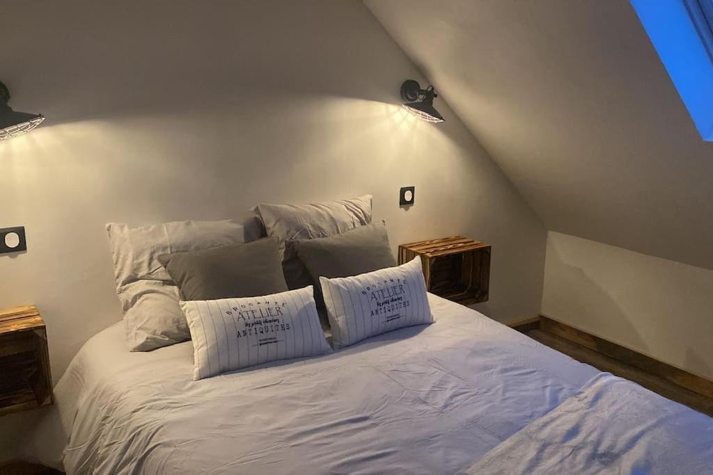 Als As De Coeur La Maison Aux Mille Et Un Coeurs Neuve-Eglise Zewnętrze zdjęcie